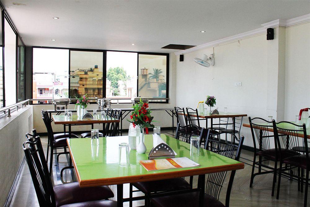 Oyo 1900 Hotel Olive Residency Mysore Eksteriør bilde